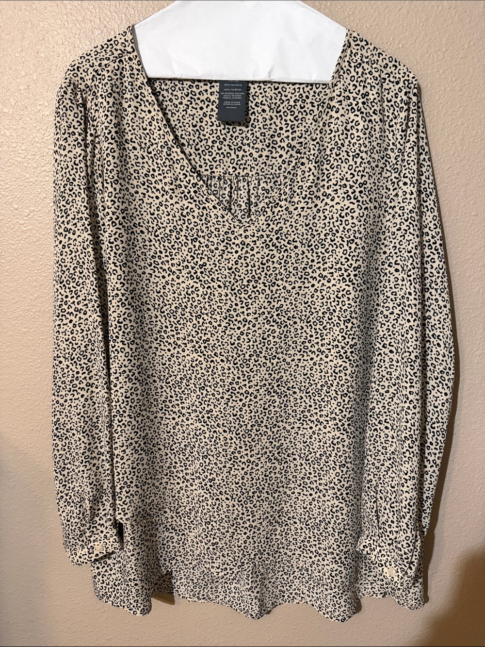 Chelsea & Theodore Beige and Black Leopard Print Blouse